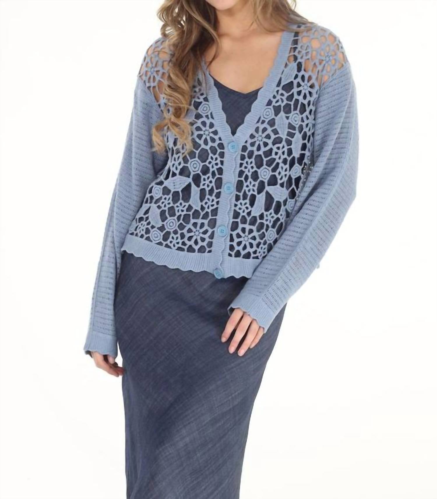 Женский кардиган в цвете петроль PAPARAZZI, Petrol
Женский кардиган в цвете петроль PAPARAZZI, Petrol