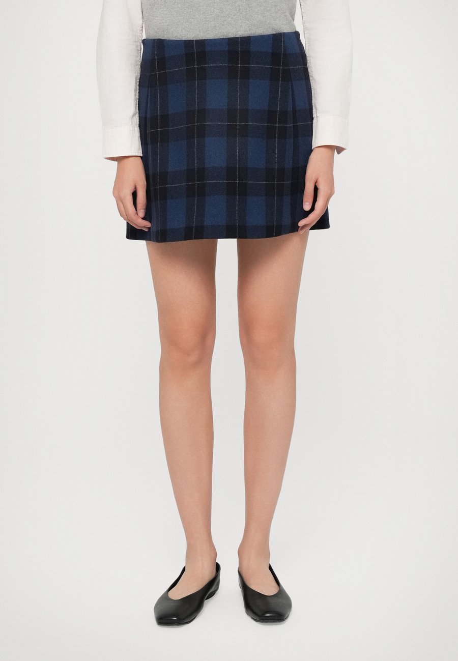 Юбка MAX&Co. OZONO, Blau/Dark Blue
Юбка MAX&Co. OZONO, Blau/Dark Blue