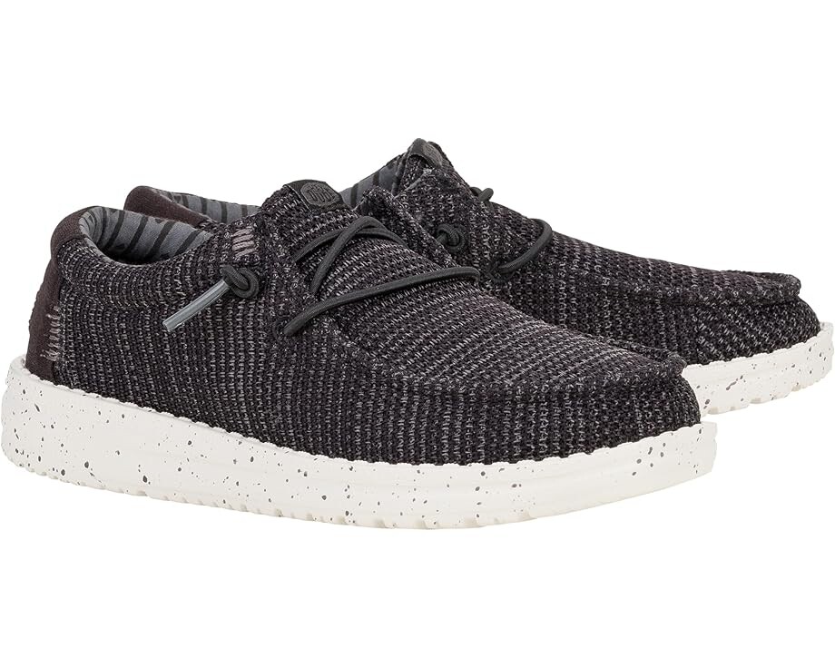 Лоферы Hey Dude Kids Wally Stretch Sox, черный/белый
Лоферы Hey Dude Kids Wally Stretch Sox, черный/белый