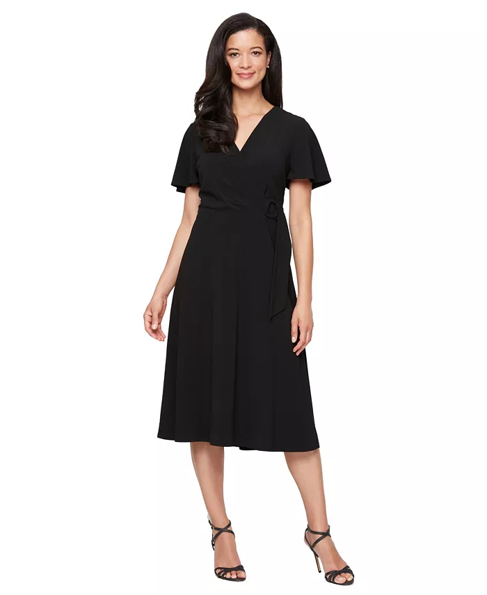 Женское платье с запахом и расклешенными рукавами однотонное SL Fashions, черный
Женское платье с запахом и расклешенными рукавами однотонное SL Fashions, черный