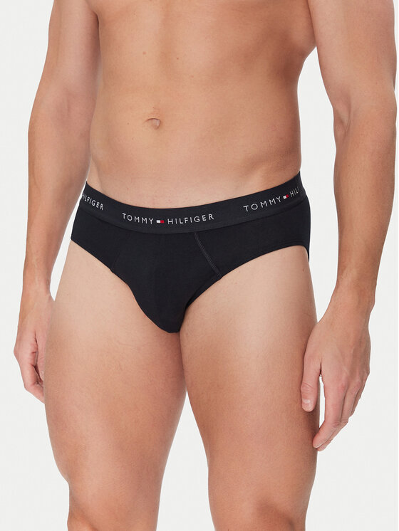 Комплект из 3 трусов UM0UM03471 Tommy Hilfiger, черный
Комплект из 3 трусов UM0UM03471 Tommy Hilfiger, черный