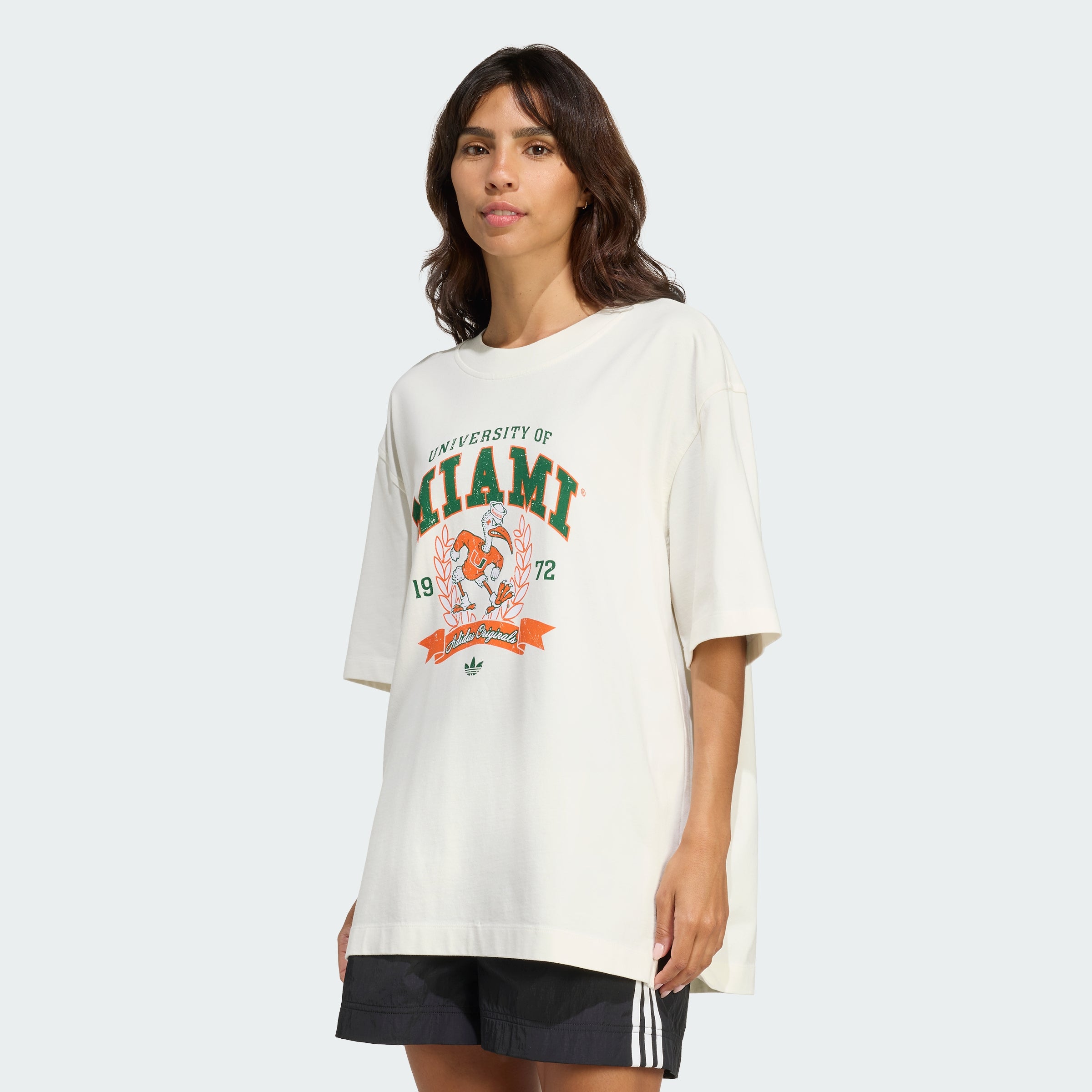 Женская футболка с графическим принтом adidas Miami Hurricanes Originals Adidas, кремовый
Женская футболка с графическим принтом adidas Miami Hurricanes Originals Adidas, кремовый