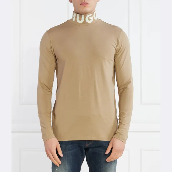 Водолазка стандартного кроя с вытачками Hugo, бежевый
Водолазка стандартного кроя с вытачками Hugo, бежевый