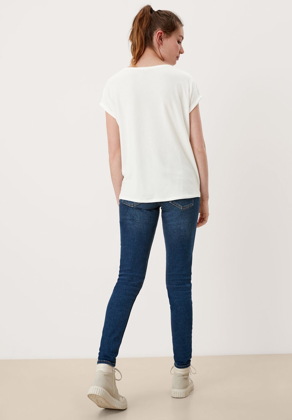 Базовая футболка LOOSE FIT QS, кремовый, Бежевый, Базовая футболка LOOSE FIT QS, кремовый
Базовая футболка LOOSE FIT QS, кремовый, Бежевый, Базовая футболка LOOSE FIT QS, кремовый