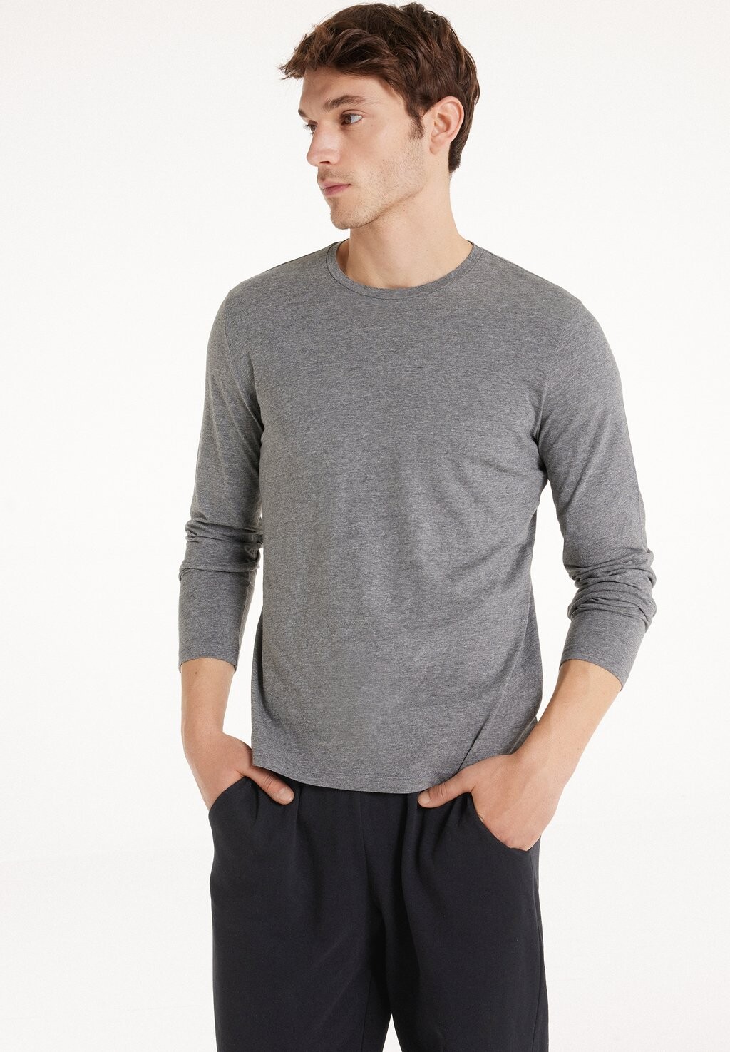 Топ с длинными рукавами LONG SLEEVE ROUND NECK Tezenis, цвет grigio antracite mel
Топ с длинными рукавами LONG SLEEVE ROUND NECK Tezenis, цвет grigio antracite mel