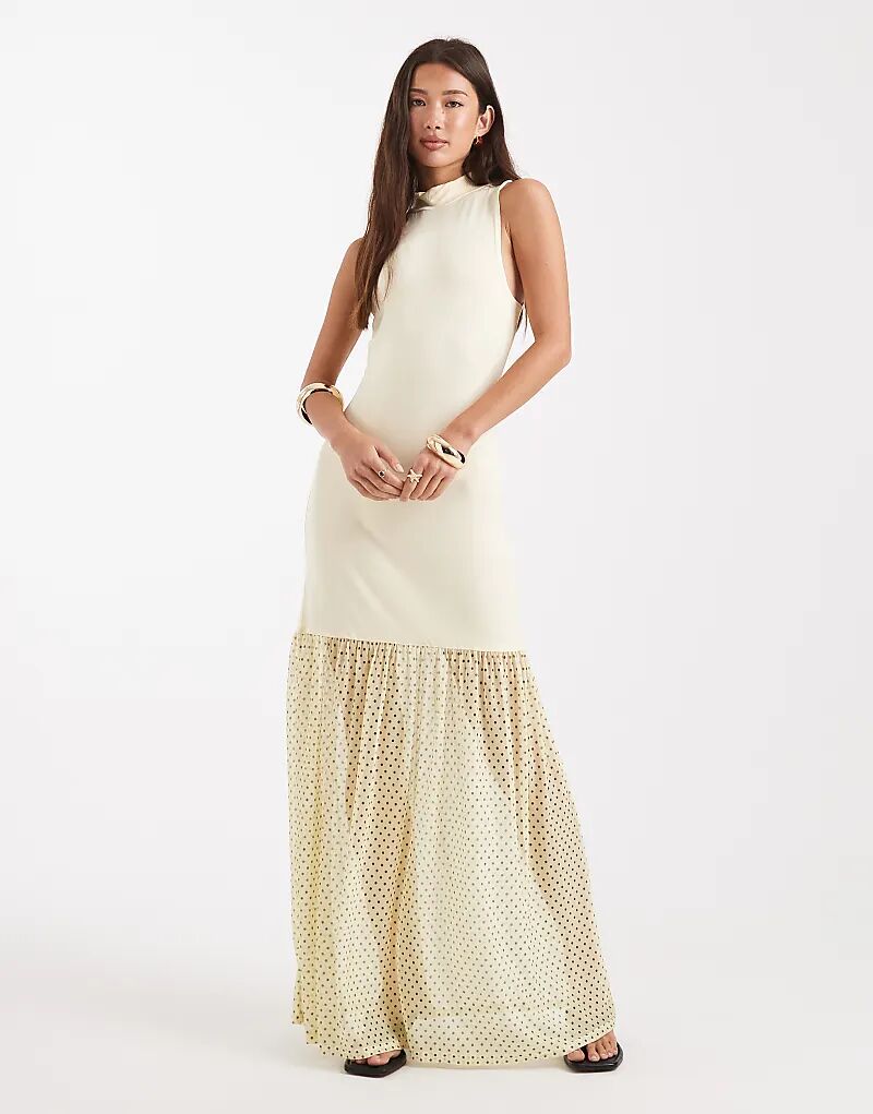 Платье-макси Miss Selfridge с высоким воротом
Платье-макси Miss Selfridge с высоким воротом