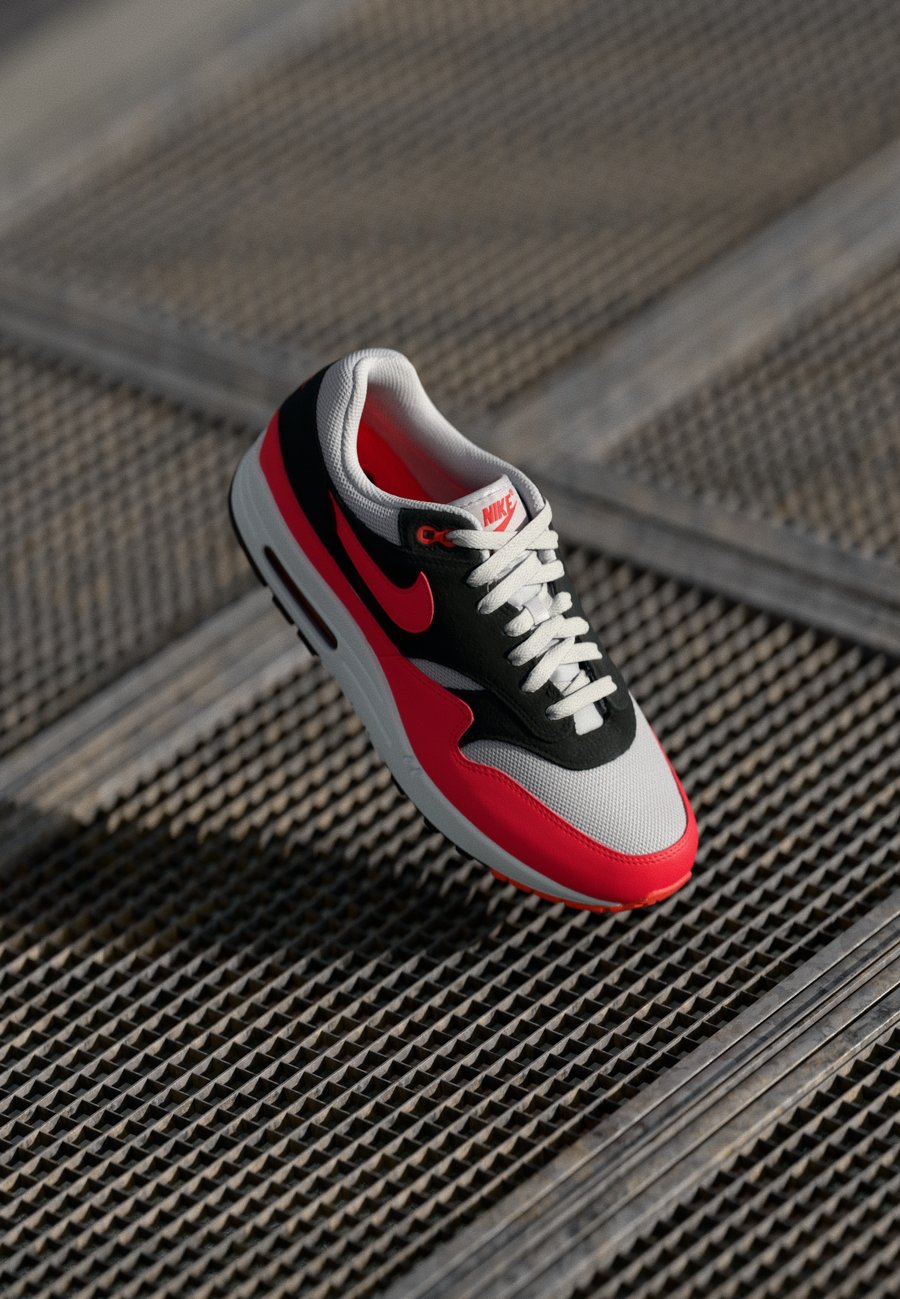 Кроссовки Nike Sportswear AIR MAX 1, Vast Grey/Light Crimson/Black/White
Кроссовки Nike Sportswear AIR MAX 1, Vast Grey/Light Crimson/Black/White