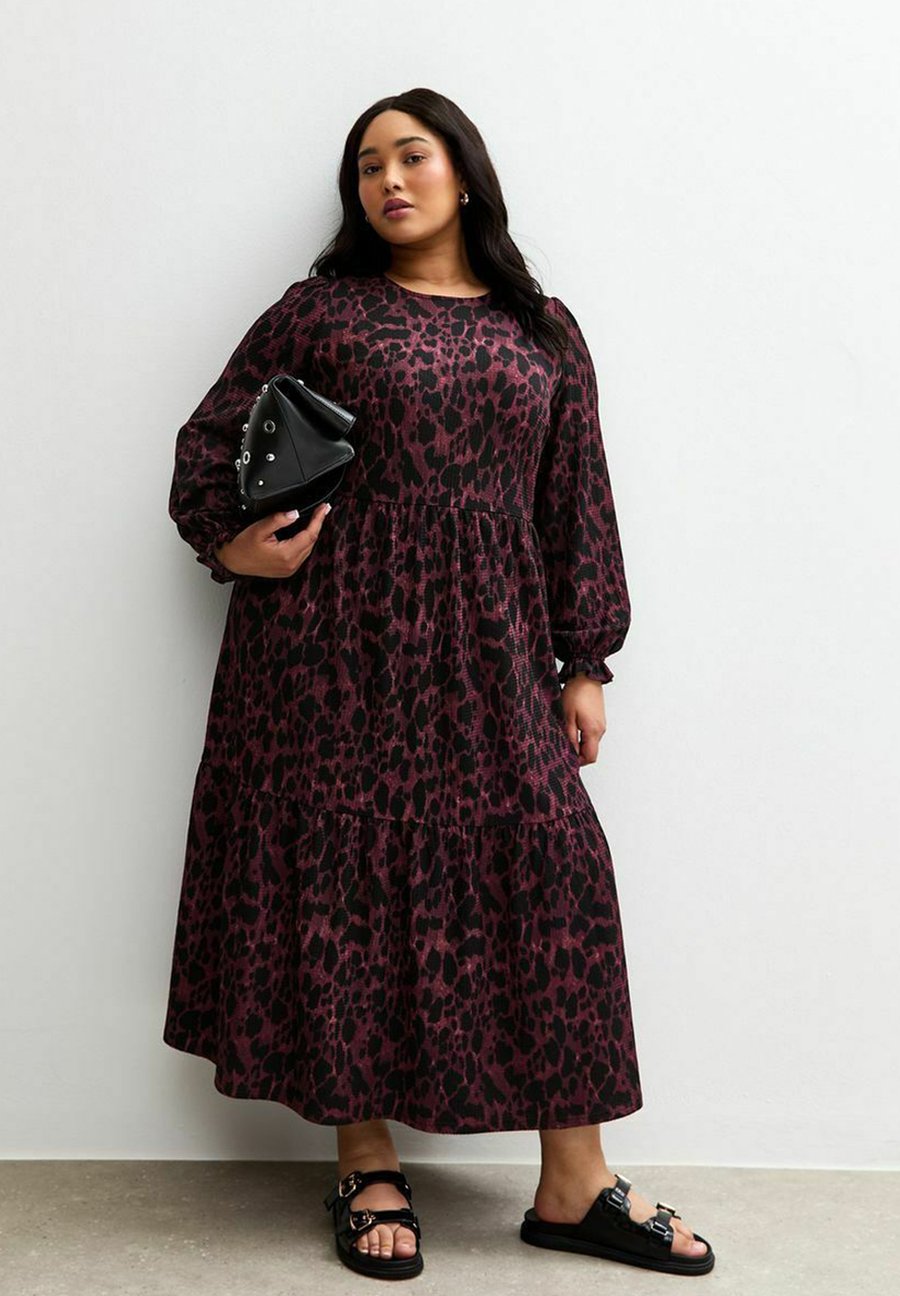 Платье New Look Curves CURVES PRINT SMOCK, Red Pattern/Mottled Red
Платье New Look Curves CURVES PRINT SMOCK, Red Pattern/Mottled Red