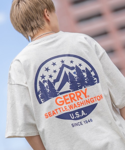 Футболка с коротким рукавом, принтом на спине, вышивкой GERRY, серый
Футболка с коротким рукавом, принтом на спине, вышивкой GERRY, серый