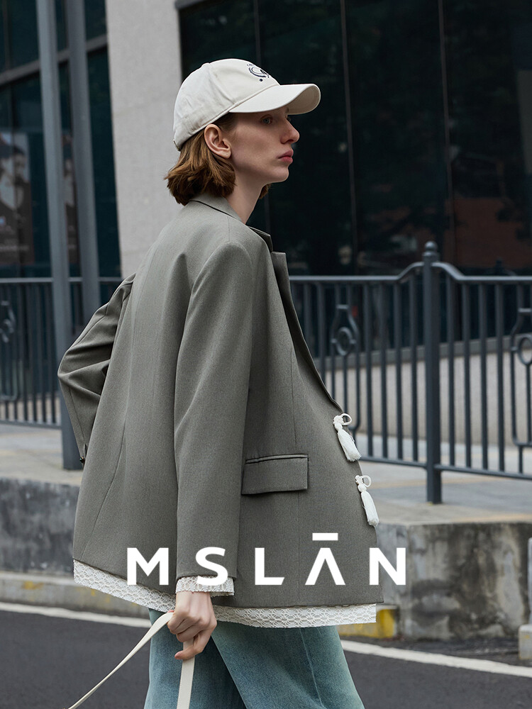 Пиджак кружевной MSlan с пряжкой и кисточкой, серый
Пиджак кружевной MSlan с пряжкой и кисточкой, серый