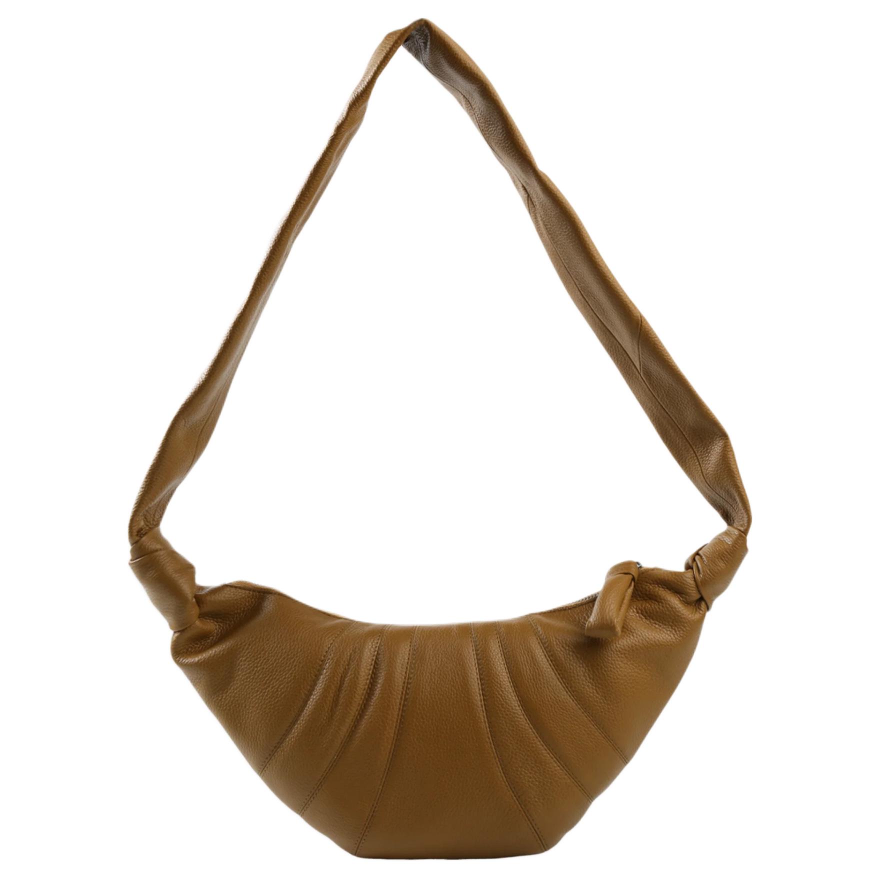 Lemaire Вязка сумочка Круассан на плечо малая женская бронза хаки 
Lemaire Вязка сумочка Круассан на плечо малая женская бронза хаки