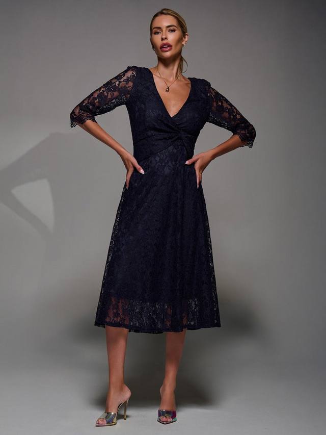 Платье миди с кружевными рукавами Jolie Moi, Navy
Платье миди с кружевными рукавами Jolie Moi, Navy