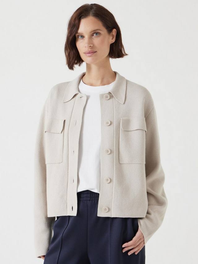 Трикотажная рубашка-жакет на пуговицах HUSH, цвет Natural
Трикотажная рубашка-жакет на пуговицах HUSH, цвет Natural