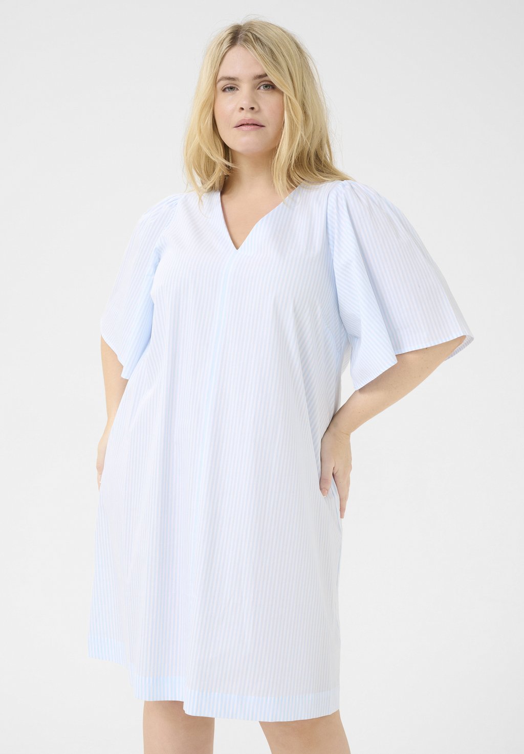 Повседневное платье KCBETHI Kaffe Curve, синий
Повседневное платье KCBETHI Kaffe Curve, синий