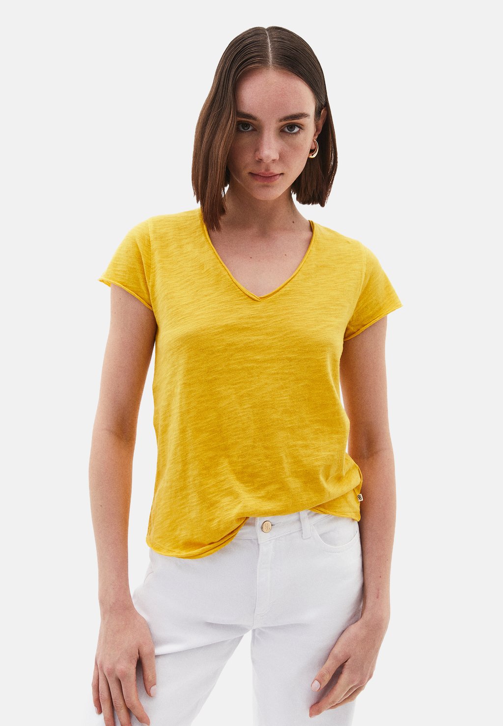 Базовая футболка MIT V-AUSSCHNITT OXXO, желтый
Базовая футболка MIT V-AUSSCHNITT OXXO, желтый
