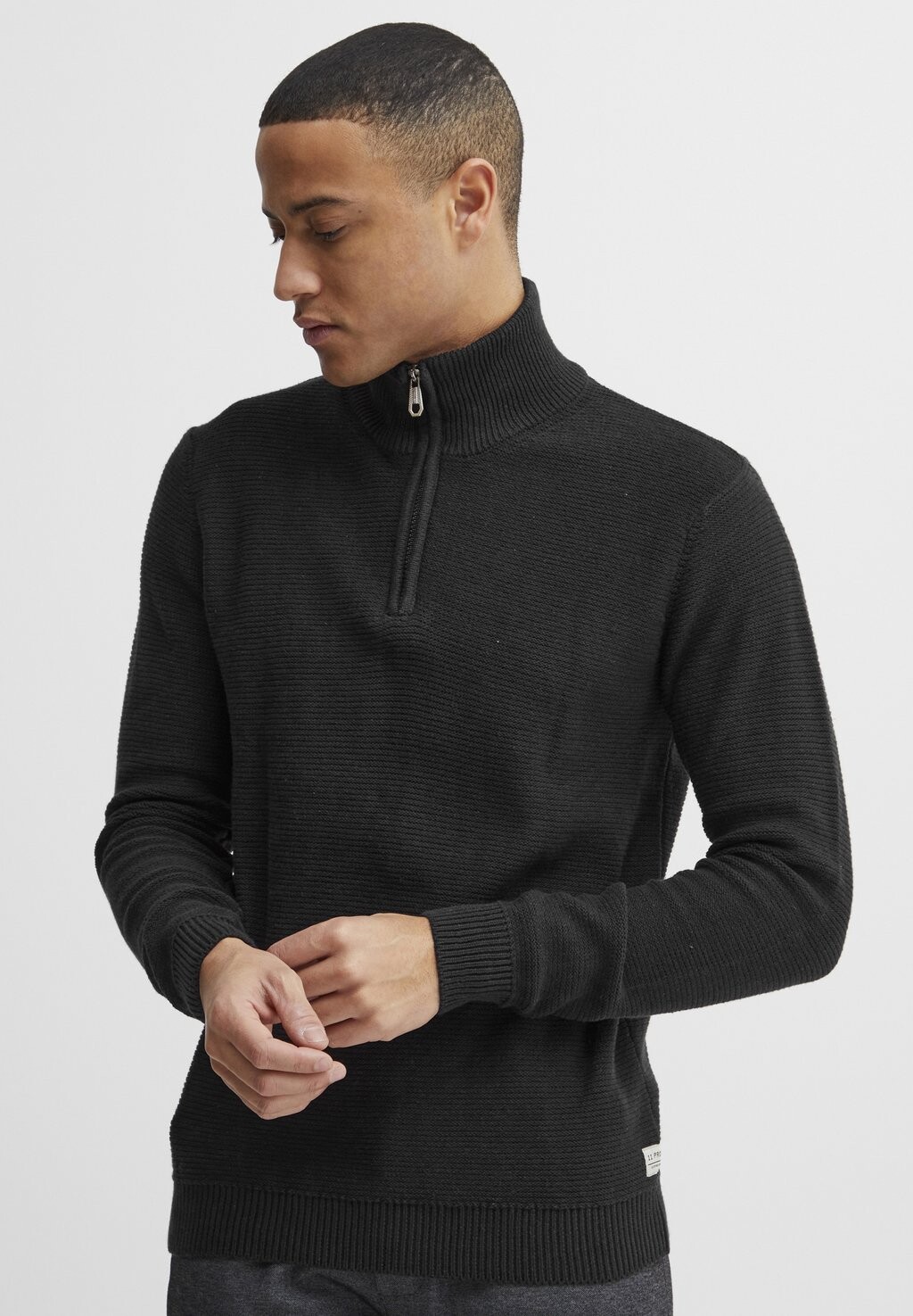 Свитер Troyer 11 Project, цвет true black
Свитер Troyer 11 Project, цвет true black