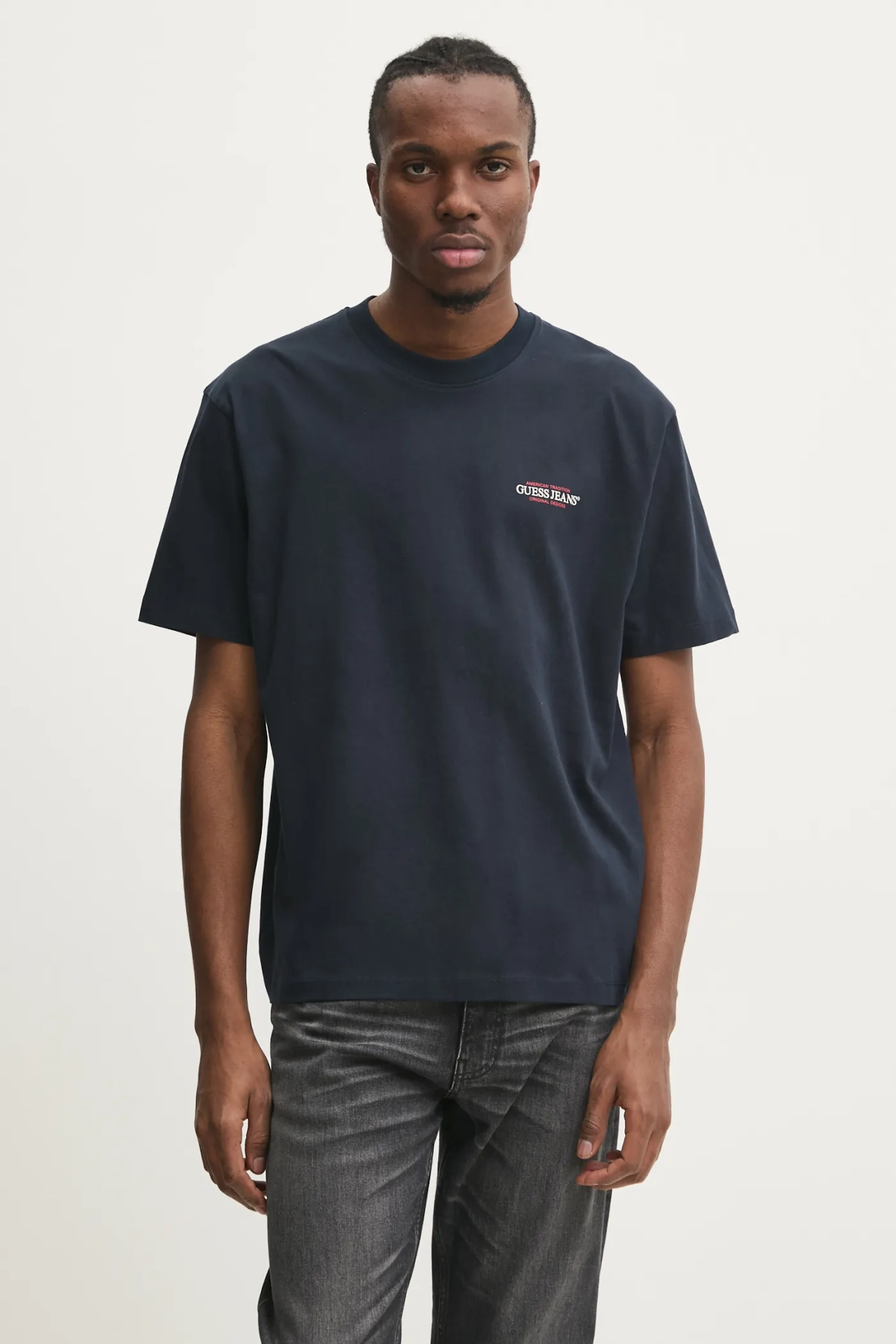 Хлопковая футболка Guess Jeans, темно-синий 
Хлопковая футболка Guess Jeans, темно-синий
