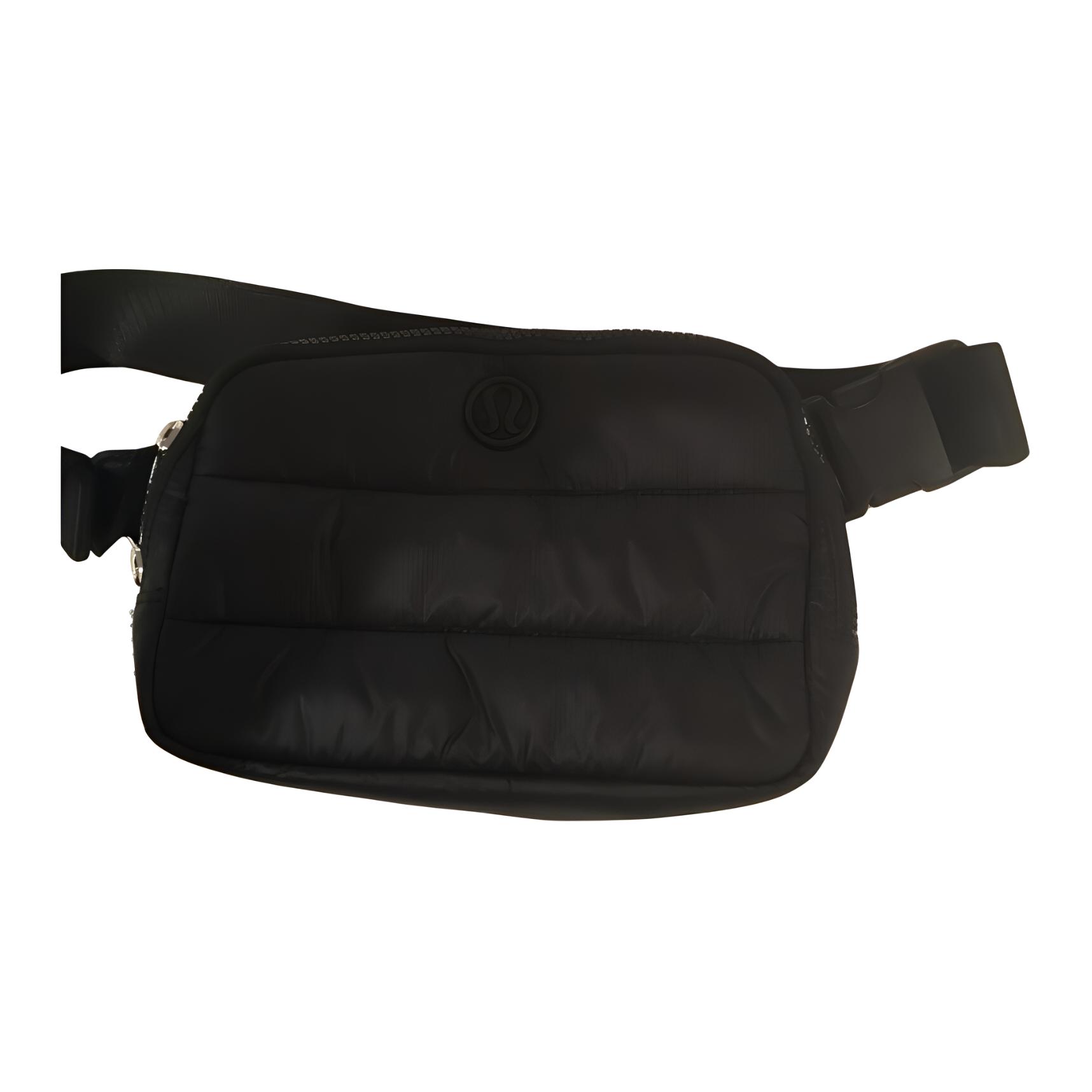 Lululemon Нейлоновая поясная сумка через плечо унисекс черная, Black
Lululemon Нейлоновая поясная сумка через плечо унисекс черная, Black