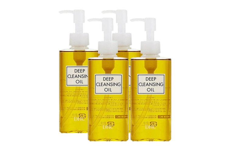 Средство для снятия макияжа DHC
Средство для снятия макияжа DHC