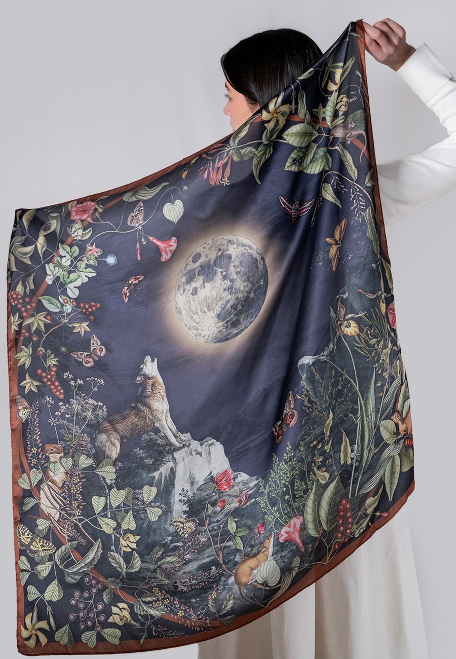 Шарф FABLE ENGLAND WOLF GARDEN NARRATIVE LARGE SQUARE , Multi/Multi-Coloured
Шарф FABLE ENGLAND WOLF GARDEN NARRATIVE LARGE SQUARE , Multi/Multi-Coloured