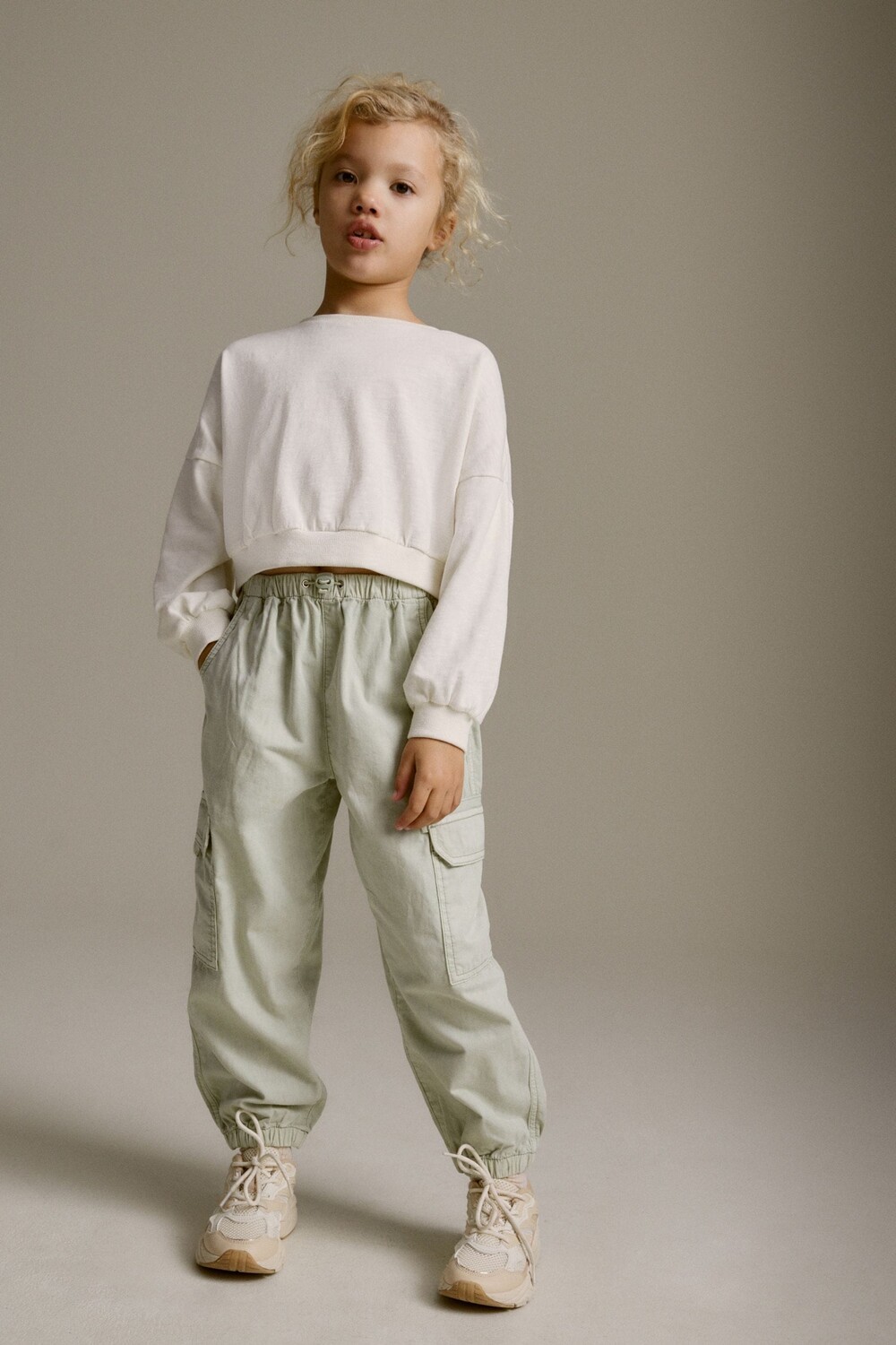 Брюки-Карго оверсайз с манжетами (3-16 лет) Next, зеленый
Брюки-Карго оверсайз с манжетами (3-16 лет) Next, зеленый