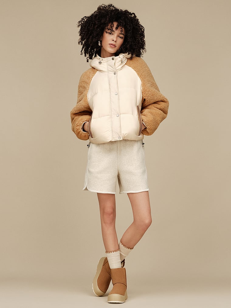 Куртка-Пуховик Mykah uggbraid Ugg, cream/sand
Куртка-Пуховик Mykah uggbraid Ugg, cream/sand