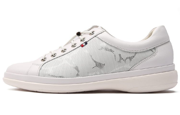 S.T.Dupont Мужские повседневные туфли S.T. DUPONT белого цвета
S.T.Dupont Мужские повседневные туфли S.T. DUPONT белого цвета