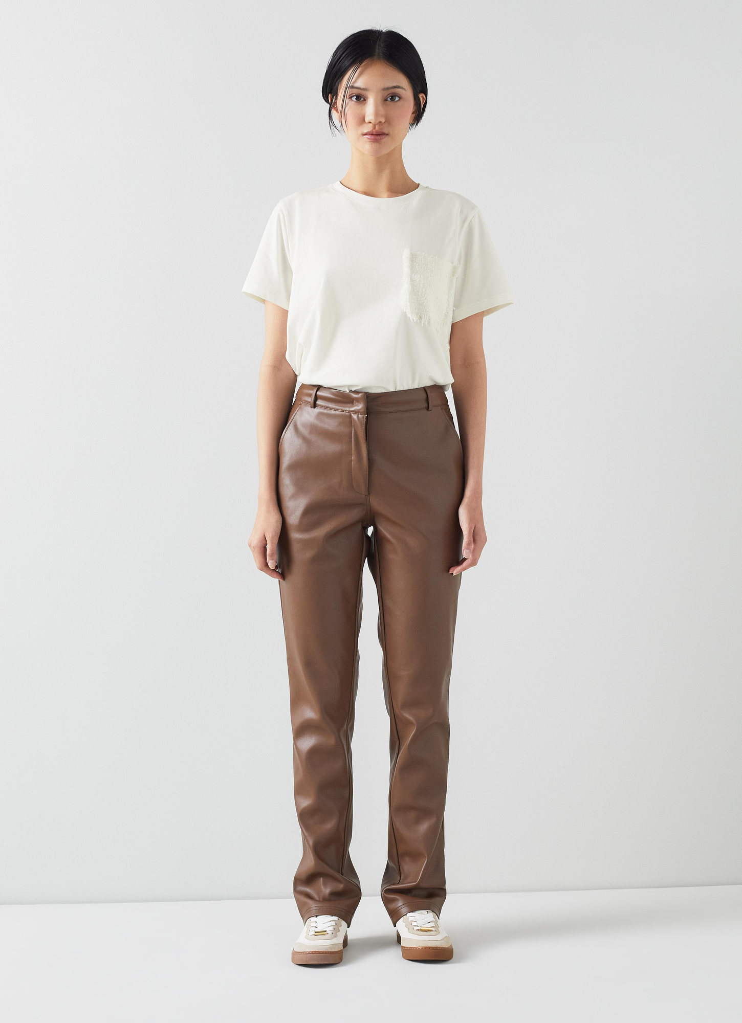 Tasha Кремовая футболка LENZING ECOVERO из вискозы Lk Bennett, белый
Tasha Кремовая футболка LENZING ECOVERO из вискозы Lk Bennett, белый