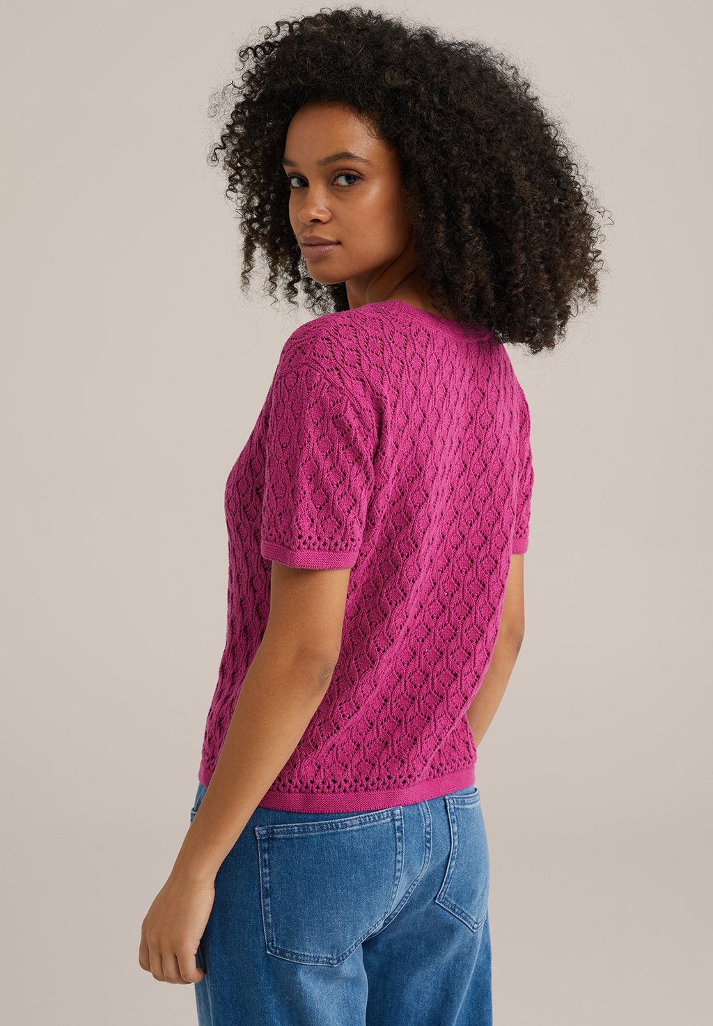 Базовая футболка WE Fashion, фиолетовый
Базовая футболка WE Fashion, фиолетовый