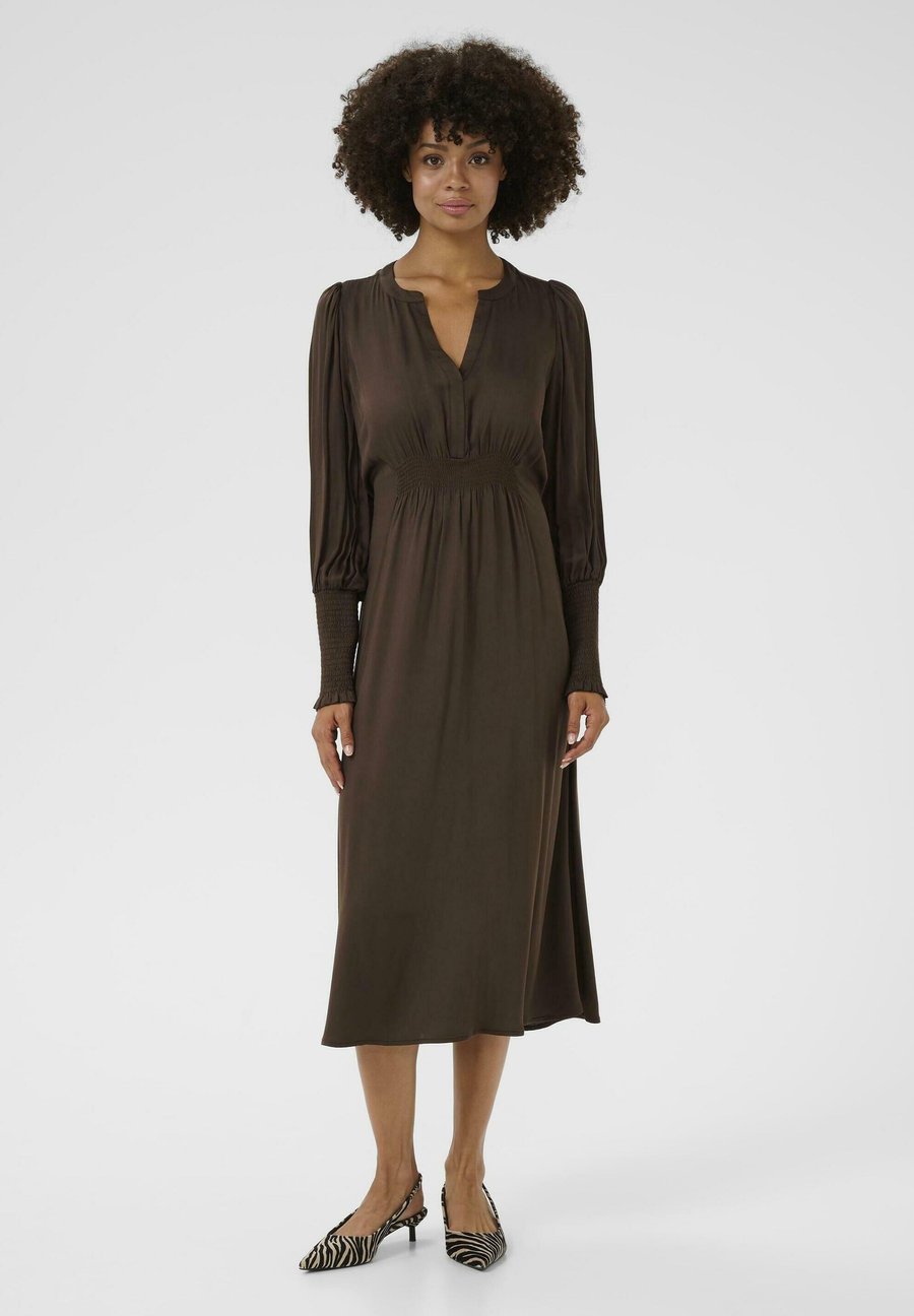 Платье Culture PANIA DANA , Coffee Bean/Dark Brown
Платье Culture PANIA DANA , Coffee Bean/Dark Brown