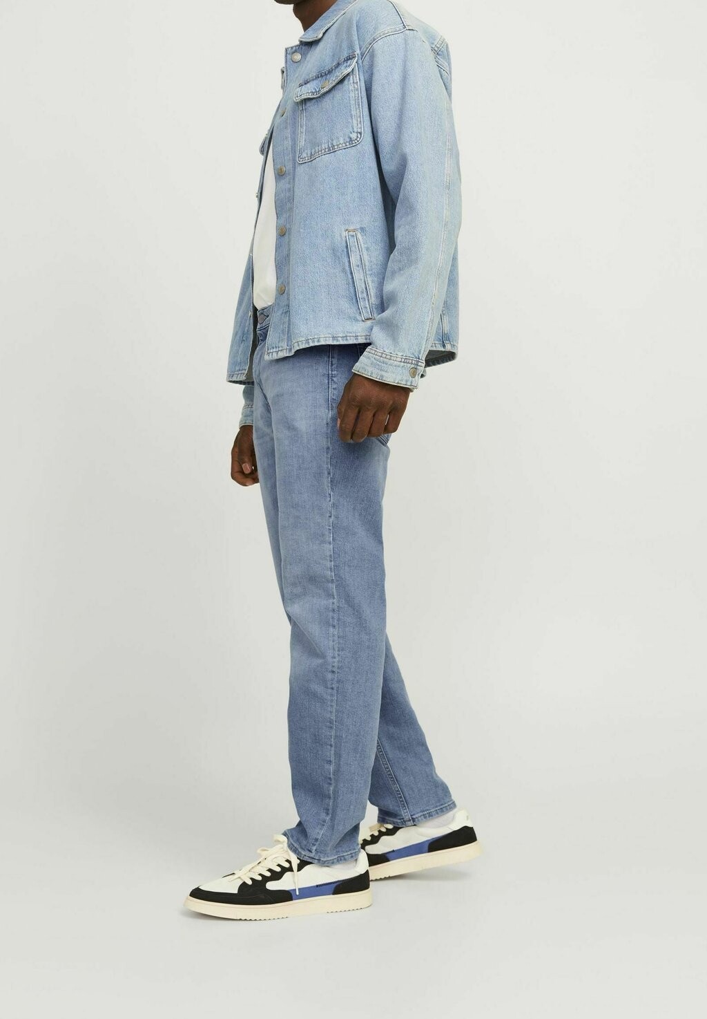 Джинсы прямого кроя REGULAR FIT Jack & Jones, синий деним
Джинсы прямого кроя REGULAR FIT Jack & Jones, синий деним