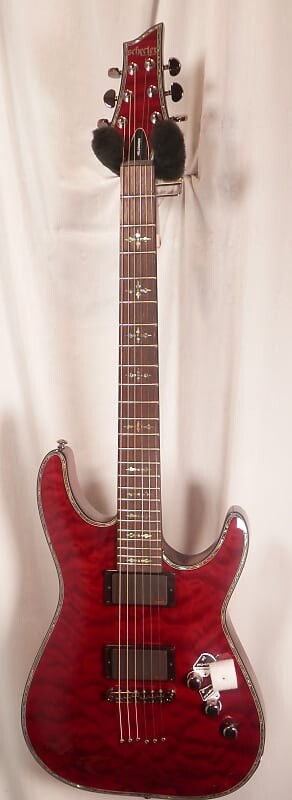 Электрогитара Schecter Model 1788 Diamond Series Hellraiser C-1 black cherry electric guitar with case
Электрогитара Schecter Model 1788 Diamond Series Hellraiser C-1 black cherry electric guitar with case