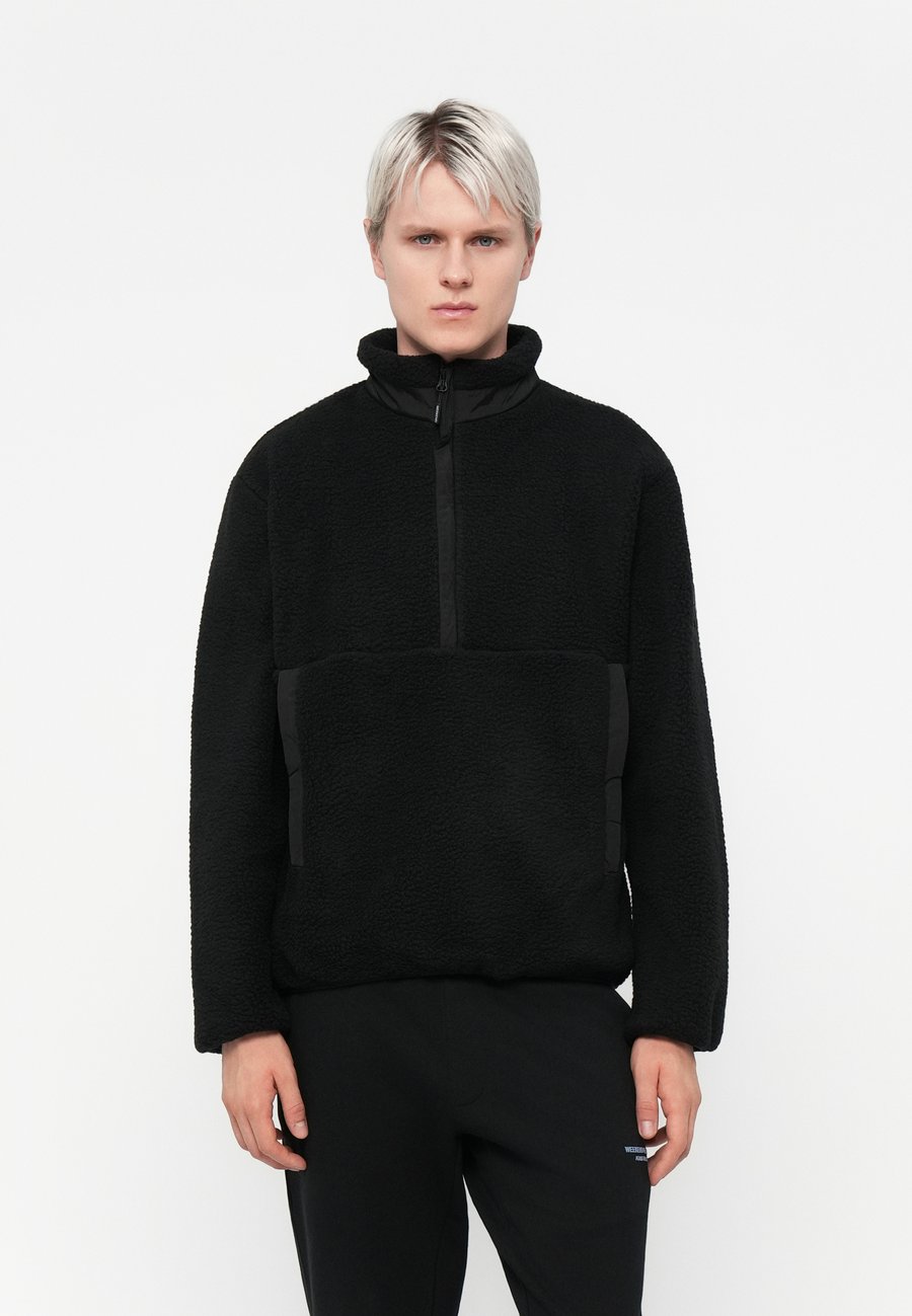 Джемпер Weekend Offender STANIER, Black
Джемпер Weekend Offender STANIER, Black