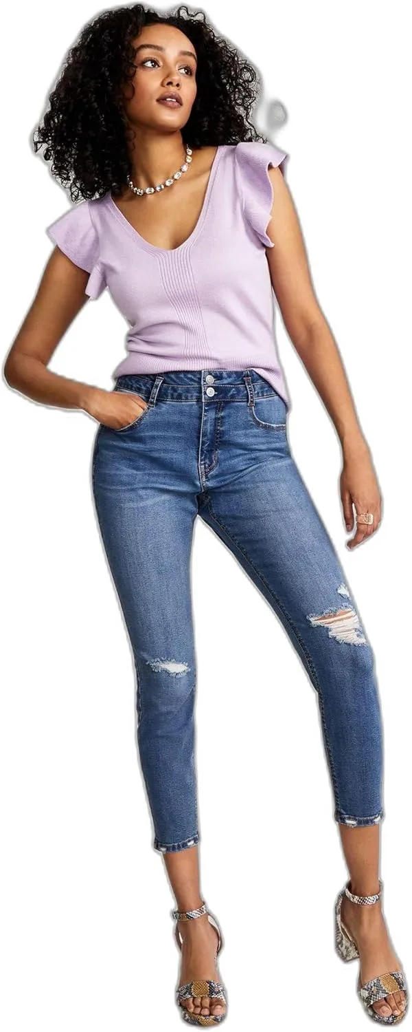 Vanilla Star Juniors' Curvy Double-Button Skinny Jeans
Vanilla Star Juniors' Curvy Double-Button Skinny Jeans