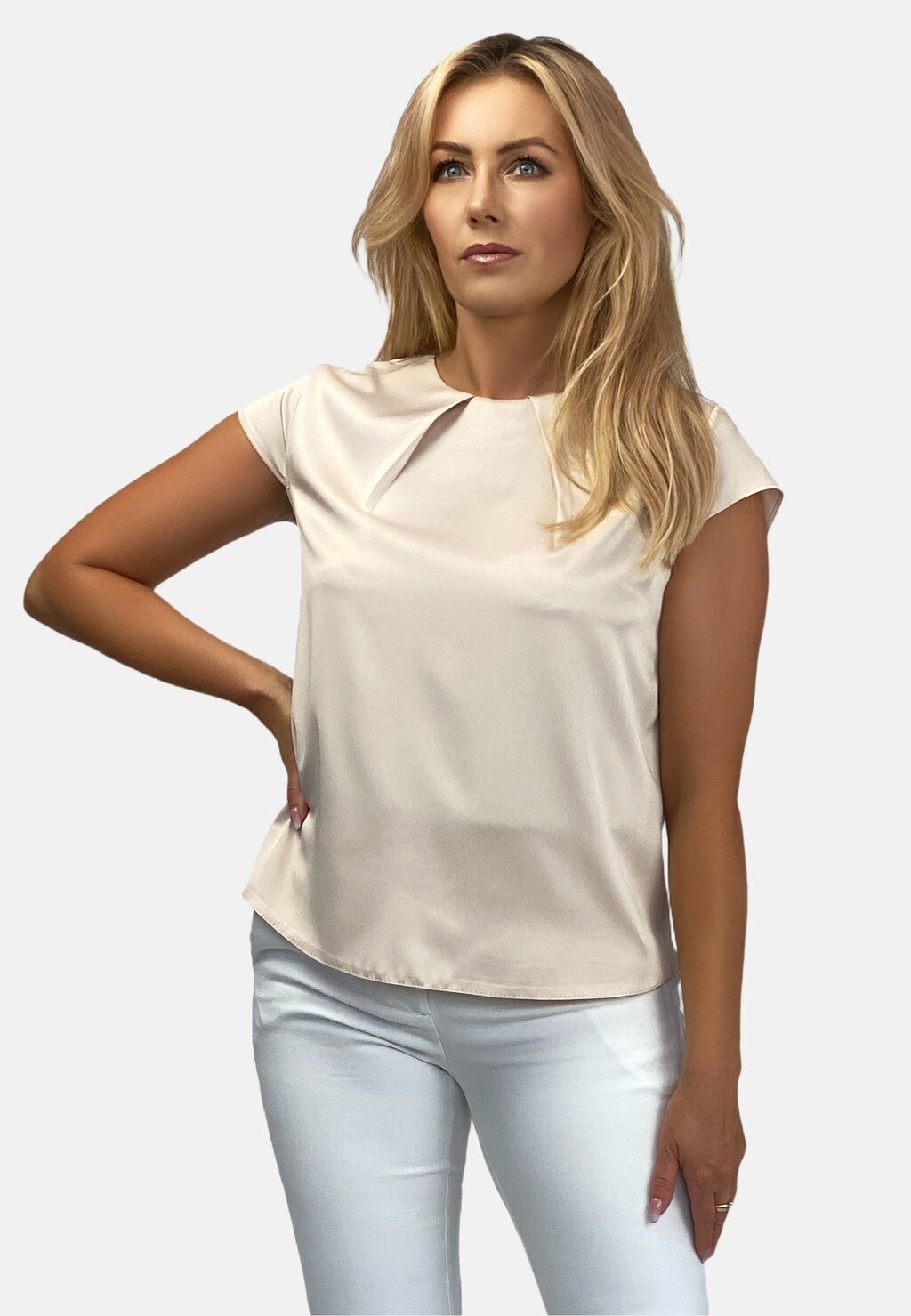 Блуза WITH TWO PLEATS REGINA FASHION, нюд
Блуза WITH TWO PLEATS REGINA FASHION, нюд