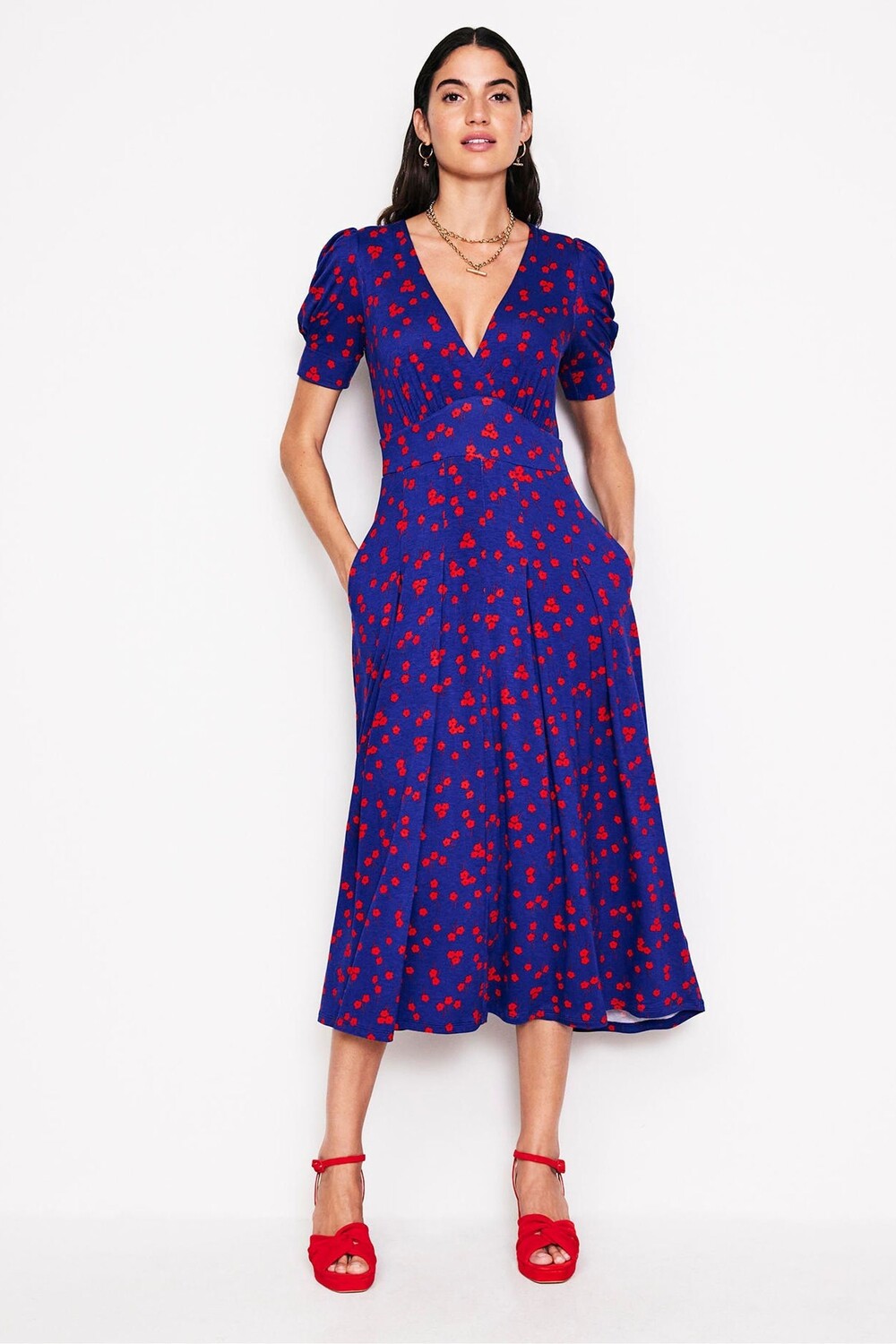 Платье Кристен из плиссированного джерси Boden, синий
Платье Кристен из плиссированного джерси Boden, синий