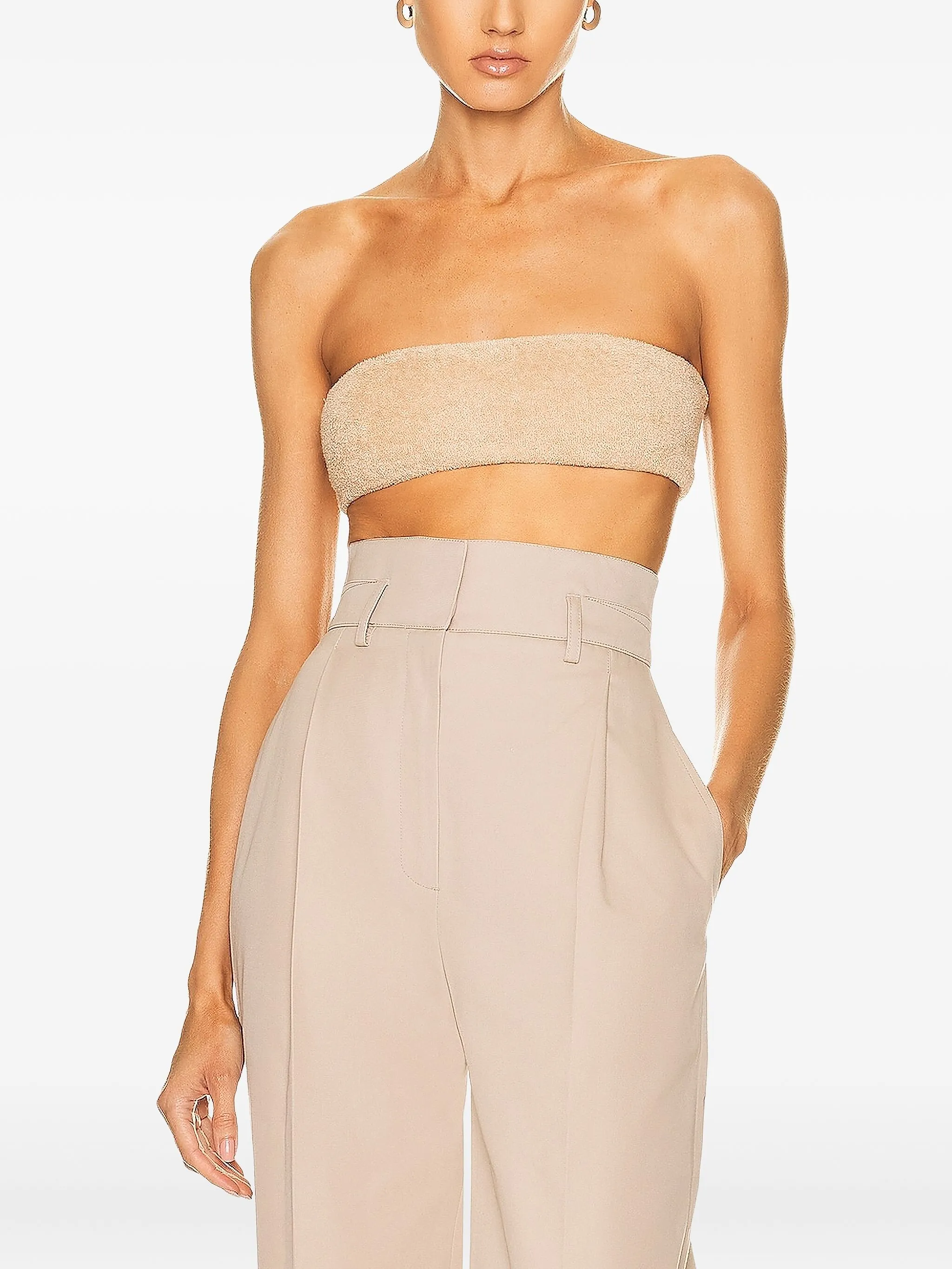 Топ-бандо Laquan Smith, нейтральный
Топ-бандо Laquan Smith, нейтральный