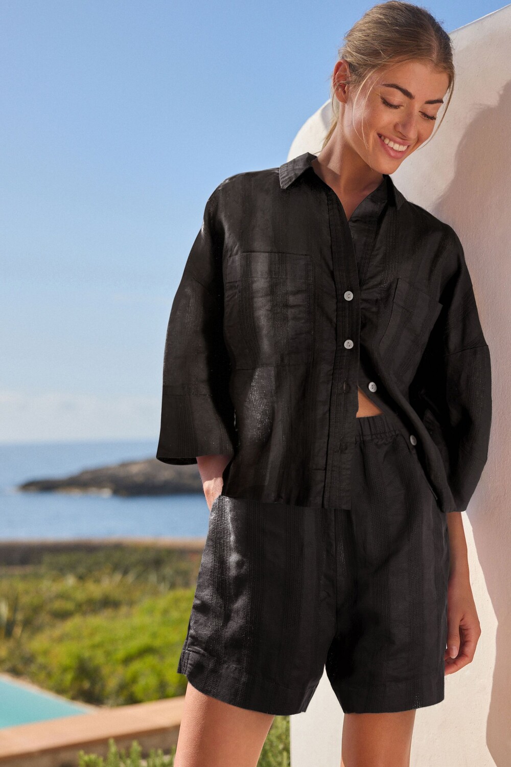 Шорты из льняной смеси Next, черный
Шорты из льняной смеси Next, черный