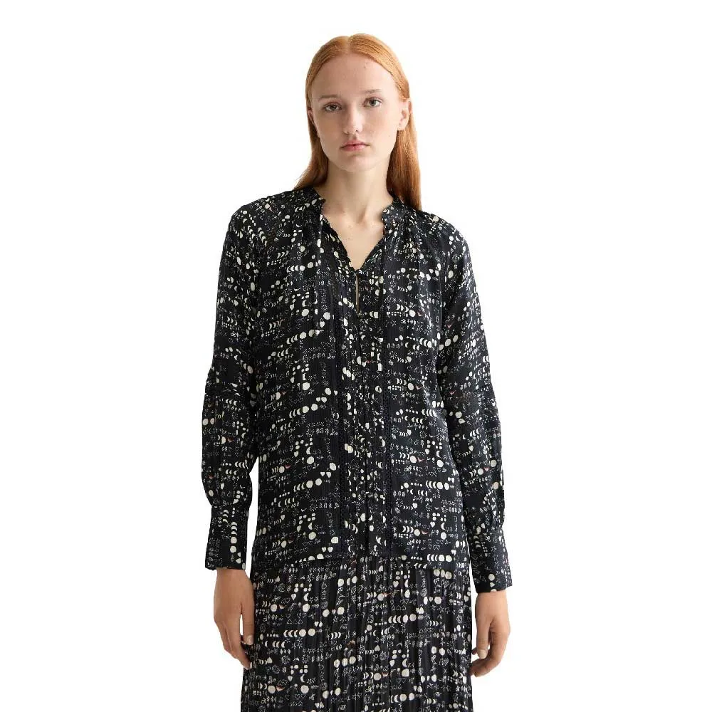 Блузка Scotch & Soda Lace And Ties long sleeve, черный
Блузка Scotch & Soda Lace And Ties long sleeve, черный