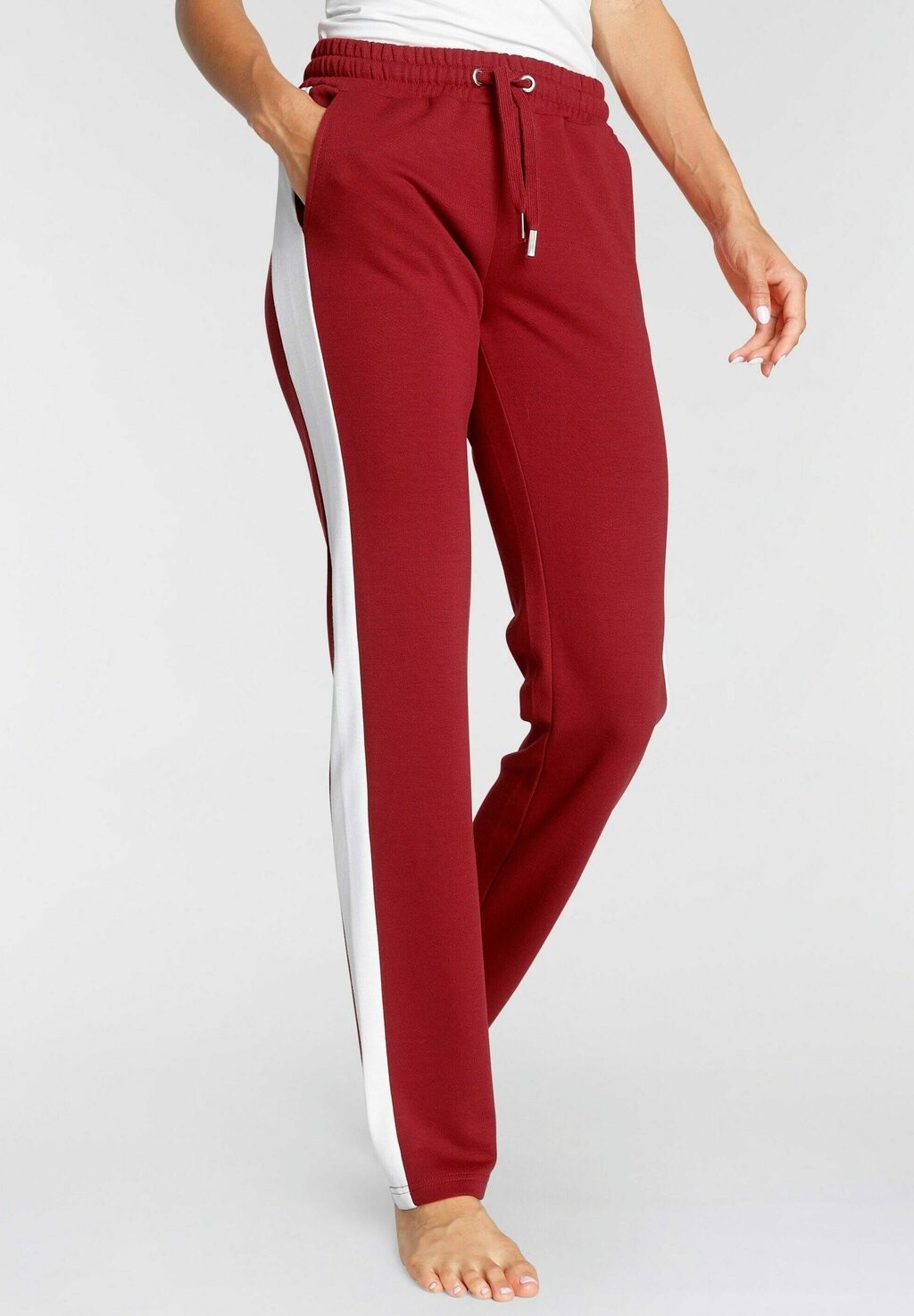 Спортивные штаны H.I.S, цвет rot
Спортивные штаны H.I.S, цвет rot