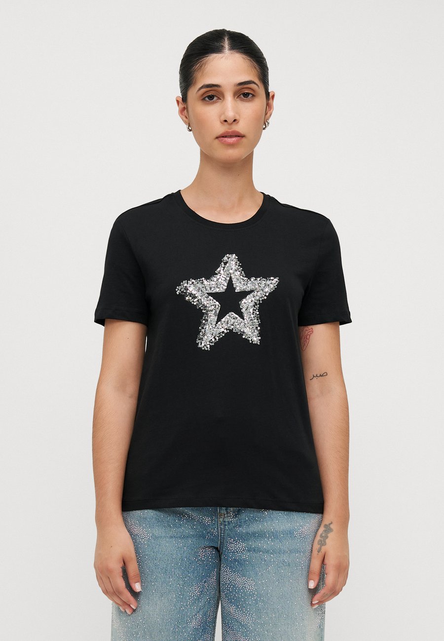 Футболка ONLY Petite ONLMARCY LIFE, Black, Черный, Футболка ONLY Petite ONLMARCY LIFE, Black
Футболка ONLY Petite ONLMARCY LIFE, Black, Черный, Футболка ONLY Petite ONLMARCY LIFE, Black