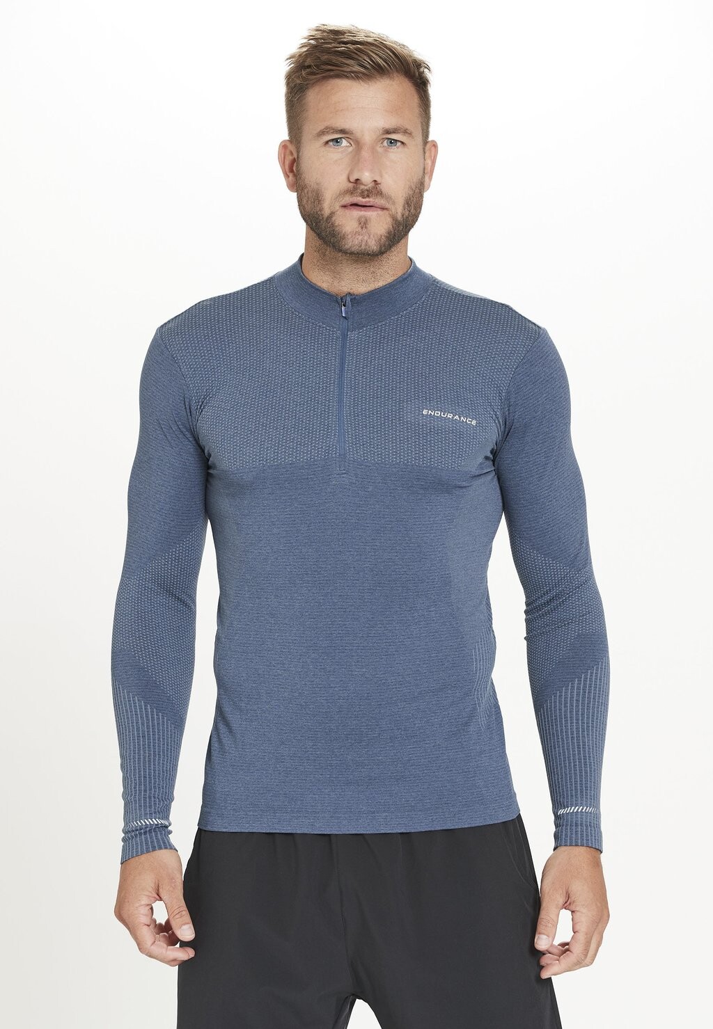 Рубашка с длинными рукавами FUNKTION JARO M SEAMLESS MIDLAYER Endurance, цвет slate blue
Рубашка с длинными рукавами FUNKTION JARO M SEAMLESS MIDLAYER Endurance, цвет slate blue