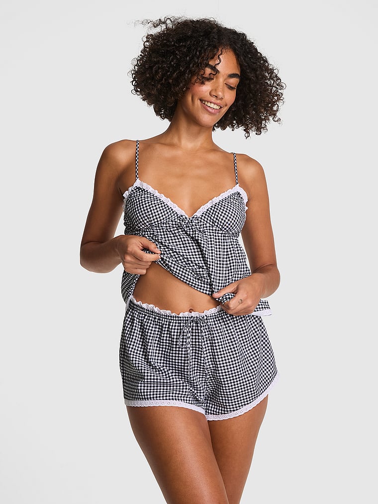 Облачные шорты Pink By Frankies Bikinis, черный
Облачные шорты Pink By Frankies Bikinis, черный