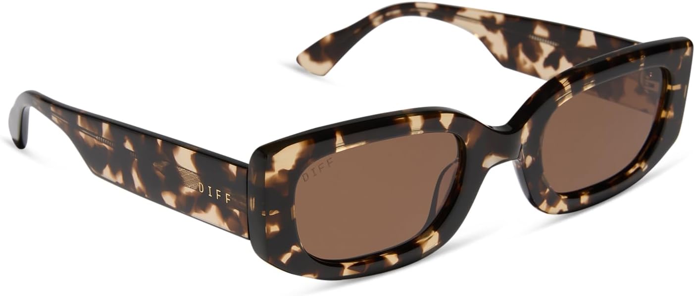 Солнцезащитные очки DIFF Emily in Paris | Дизайнерские солнцезащитные очки Julien Low Profile Rectangle для женщин | Защита UV400 | Классический черепаховый цвет + теплый коричневый, Classic Tortoise + Warm Brown
Солнцезащитные очки DIFF Emily in Paris | Дизайнерские солнцезащитные очки Julien Low Profile Rectangle для женщин | Защита UV400 | Классический черепаховый цвет + теплый коричневый, Classic Tortoise + Warm Brown