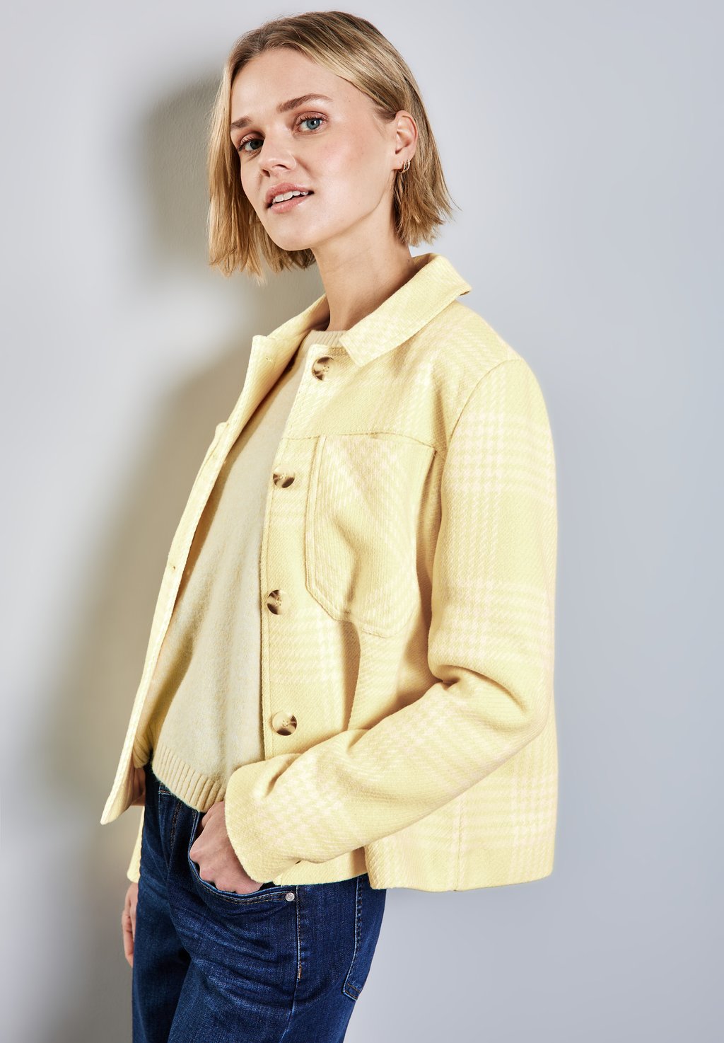 Летняя куртка KARIERTE Street One, желтый
Летняя куртка KARIERTE Street One, желтый