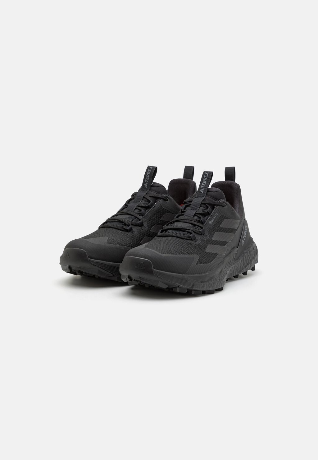 Походная обувь FREE HIKER 2.0 LOW GORE-TEX® adidas, черный
Походная обувь FREE HIKER 2.0 LOW GORE-TEX® adidas, черный