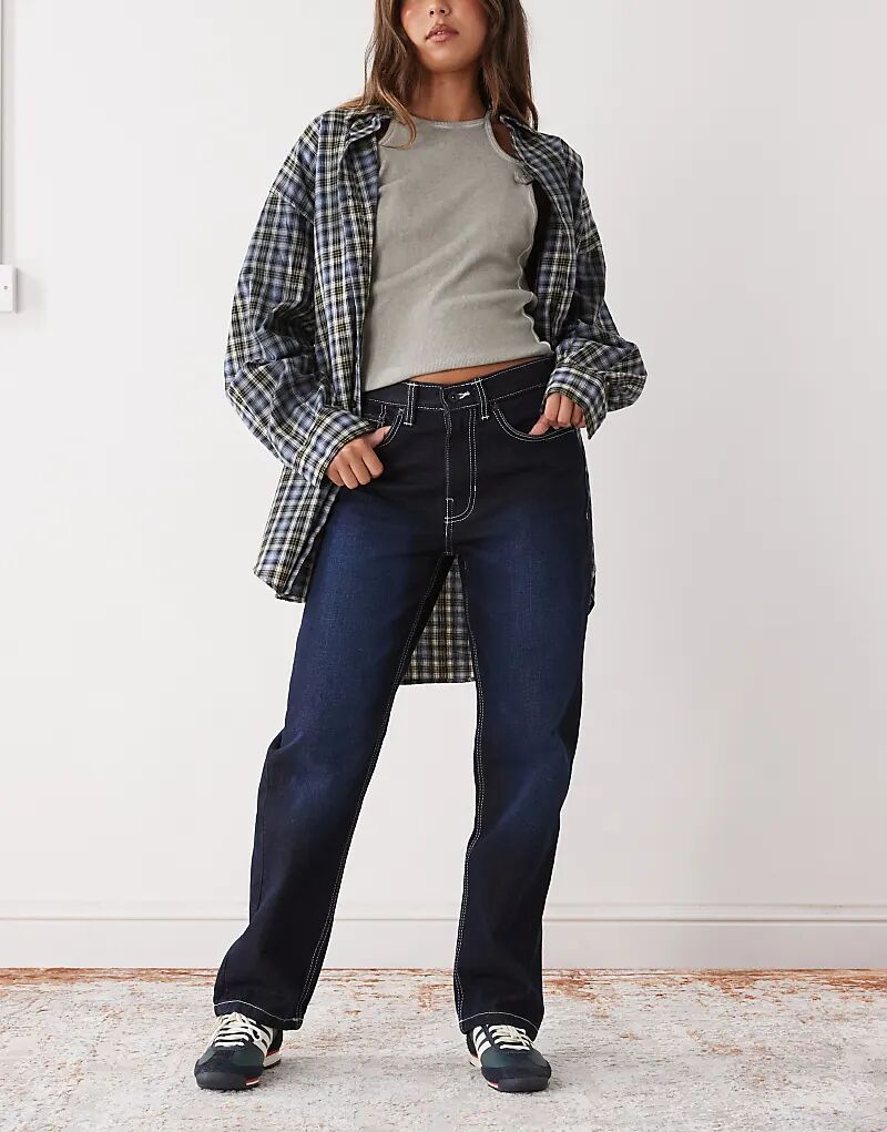 Джинсовые брюки Vans Annabelle прямого кроя в традиционном горчичном цвете
Джинсовые брюки Vans Annabelle прямого кроя в традиционном горчичном цвете