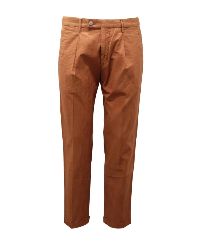 Зауженные брюки-капри, изготовленные в Италии. Michael Coal, коричневый
Зауженные брюки-капри, изготовленные в Италии. Michael Coal, коричневый