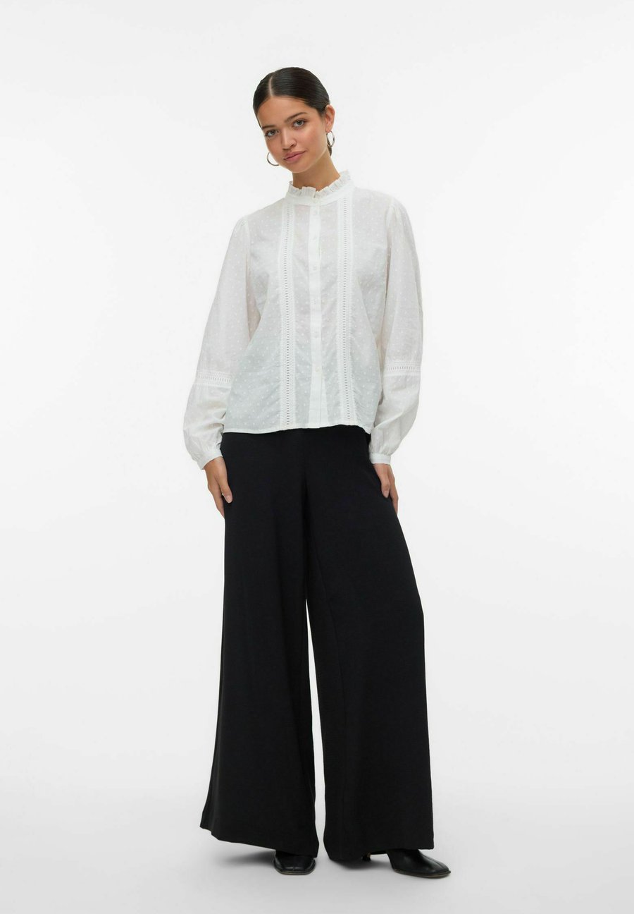 Блуза Vero Moda VMTRINE, Snow White/White
Блуза Vero Moda VMTRINE, Snow White/White