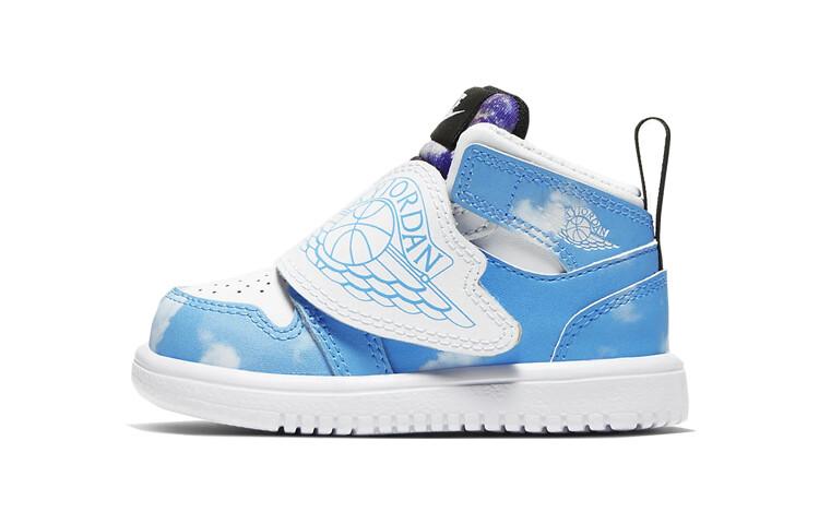 Кроссовки Jordan Sky Jordan 1 Fearless TD
Кроссовки Jordan Sky Jordan 1 Fearless TD